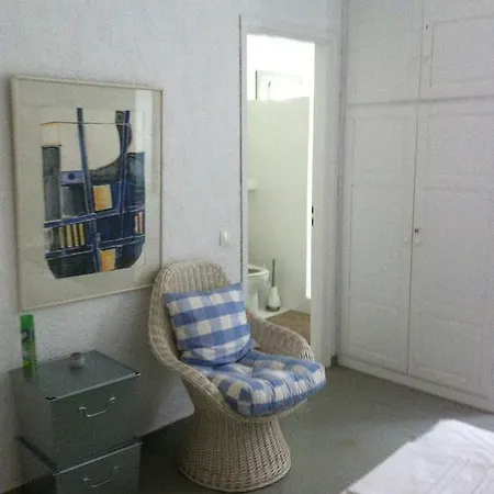 Guest house Dramesi *